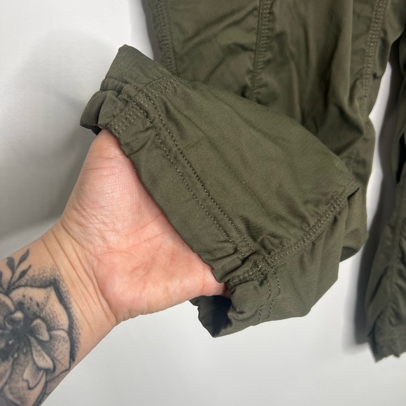 The North Face Capris - Picture 2 of 8